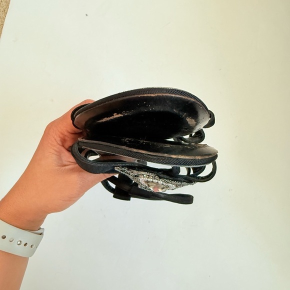 Chanel Black Metallic Grey Pearl stone embellished gladiator flat sandals EU38.5 - Picture 11 of 12